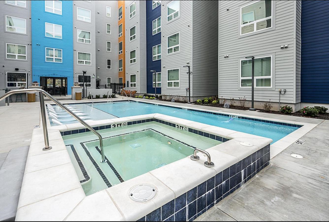 Apartment Landing At The Nine At - 2 Bedrooms In Memphis